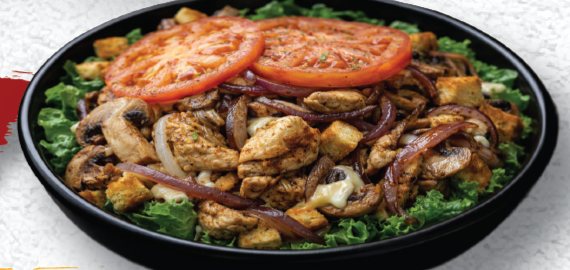 Ensalada Doña Cata con pollo a la plancha, hongos y tomate